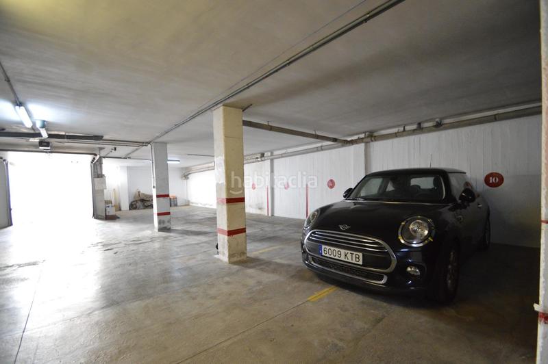 Foto bfa21907-4b3e-405a-920b-f69606481cf1. Parking moto plaza parking para motos zapillo en Almería