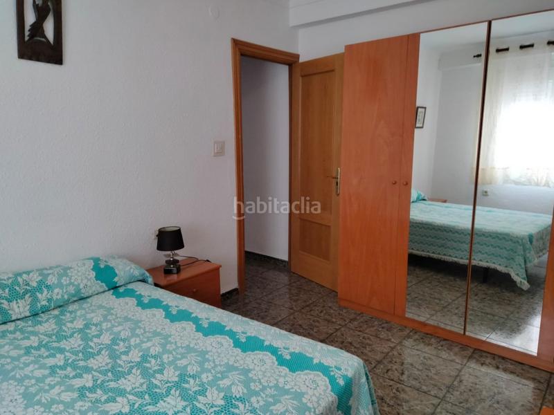 Foto 94cc218c-486d-4cbc-965b-d8a999fa48d2. Lloguer pis a calle poeta durban 50 a Ciudad Jardín - Tagarete - El Zapillo Almería