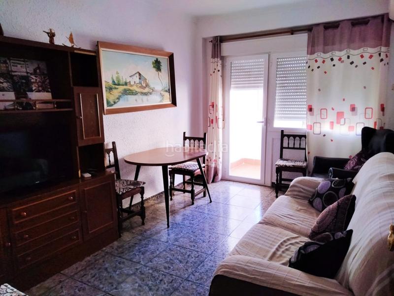 Foto 9da5be21-c1e5-447c-9c23-1e11cd566e8c. Lloguer pis a calle poeta durban 50 a Ciudad Jardín - Tagarete - El Zapillo Almería