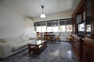 Rent Flat in Ciudad Jardín - Tagarete - El Zapillo. Piso 3 dormitorios temporada escolar
