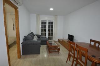 Location Appartement à Ciudad Jardín - Tagarete - El Zapillo. Alquiler piso en zona zapillo