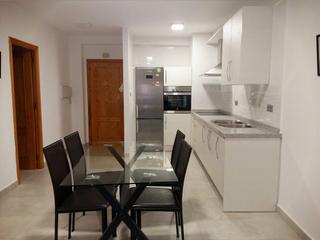 Location Appartement à Ciudad Jardín - Tagarete - El Zapillo. Estupendo piso para estudiantes zona zapillo