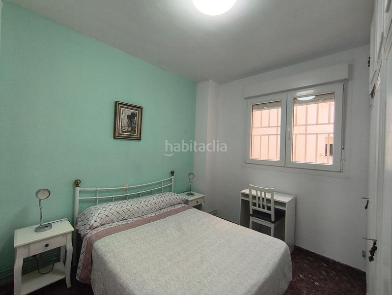 Foto 9e306255-cafb-460b-a594-de04162e0984. Alquiler piso alquiler piso larga duración, en primera línea de playa en Adra