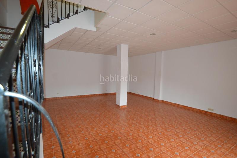 Foto d565ad01-9fbb-4763-ad3b-e1964bb9901f. Casa adosada en La Envía Vícar