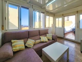 Miete Dachwohnung in Ciudad Jardín - Tagarete - El Zapillo. Bonito ático larga temporada