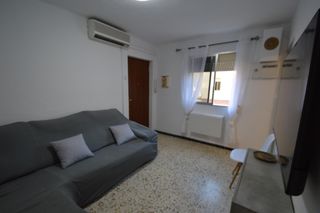 Rent Flat in Ciudad Jardín - Tagarete - El Zapillo. Piso en alquiler temporada escolar estudiantes o profesores