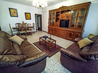 Miete Etagenwohnung in Barrio Alto - San Félix. Alquiler temporada escolar piso 3 dormitorios