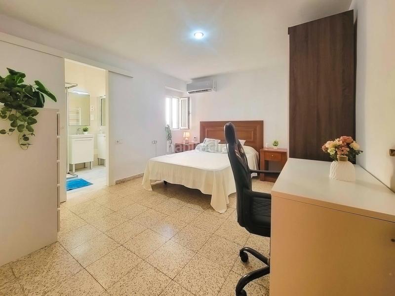 Foto 180083a2-82ec-48df-8268-a10f5149aa67. Attique dans Ciudad Jardín - Tagarete - El Zapillo Almería