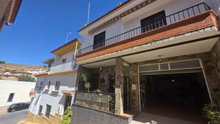 Haus  Calle nuestra salud 3. Magnífica casa en venta en laujar de andarax  espacio, comodidad