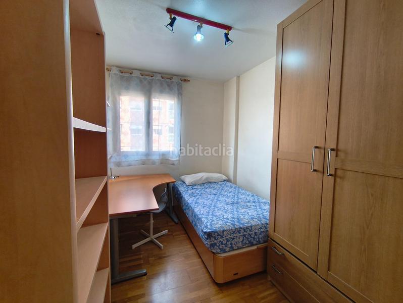 Foto 8d406dfc-79e5-4348-8b9d-292622034a1f. Rent flat in Ciudad Jardín - Tagarete - El Zapillo Almería