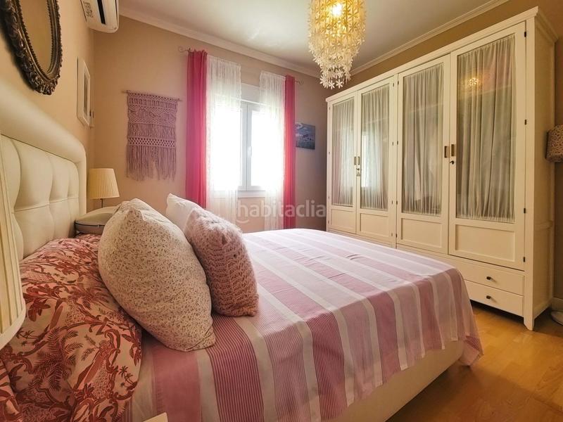 Foto 18722cfb-e05e-4011-8b54-31b46a439179. Casa amb aparcament a Íllora