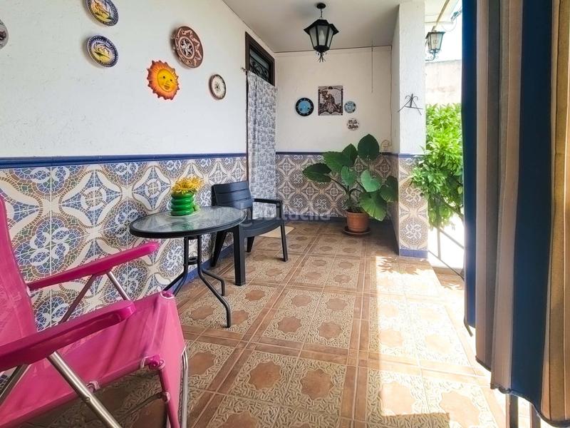 Foto 9b265a1a-e0cb-4075-b60a-1bd8e4683f88. Casa amb aparcament a Íllora