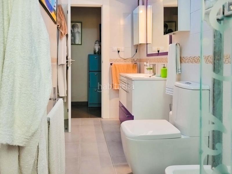 Foto f64382a0-4bf3-4176-ab78-a3e9cb5869af. Casa amb aparcament a Íllora