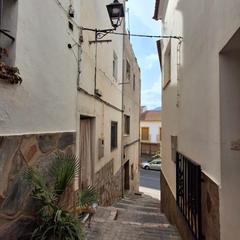 Casa  Calle de quevedo 4. Casa de una habitacion