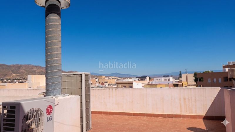 Foto 48876f38-cb98-4648-912c-344c5db79fae. Pis a Viator