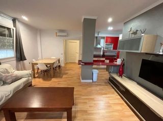 Lloguer Pis a Ciudad Jardín - Tagarete - El Zapillo. Piso 3 dormitorios temporada escolar