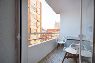 Location Appartement à Ciudad Jardín - Tagarete - El Zapillo. Temporada escolar 3 dormitorios en zapillo