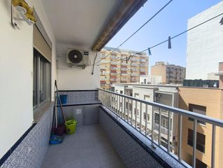 Rent Flat  Calle avenida cabo de gata, nº 134, 3º d. Piso en alquiler para estudiantes