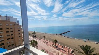 Location Appartement à Ciudad Jardín - Tagarete - El Zapillo. Exclusiva vivienda de lujo en primera línea de playa  almería
