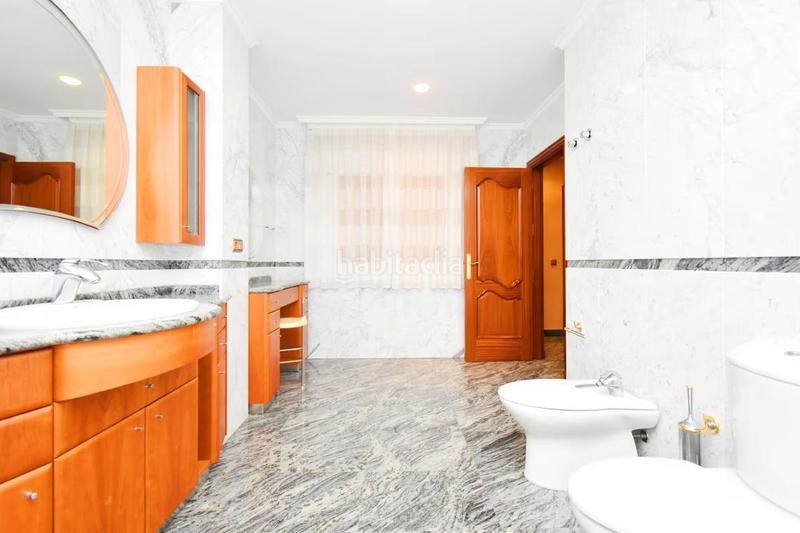 Foto f604a876-ad67-4ac4-a81b-31cd55d7bb0b. Maison avec parking dans Adra