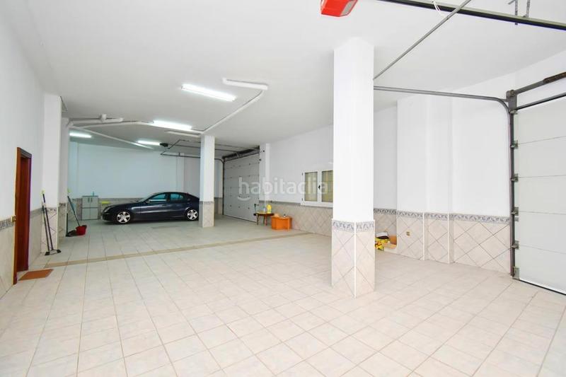 Foto f9d87117-52e8-4c67-a4ec-07274308d754. Maison avec parking dans Adra