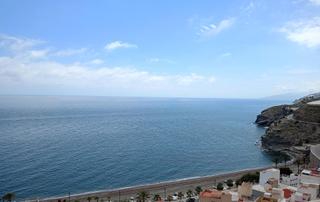Casa a Albuñol. Gran casa con vistas al mar en venta en la rabita