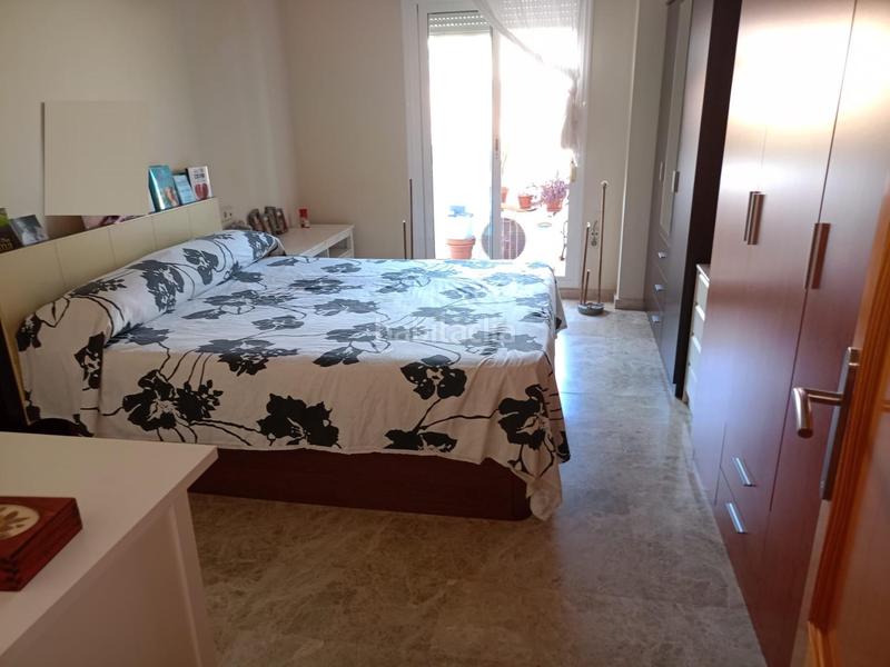 Foto f6f708a7-fe56-4a35-8be1-e0b55c141470. Piso gran piso céntrico en Adra