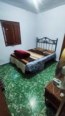 Casa a Adra. Casa céntrica con dos plantas y muy economica en adra