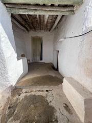 Mas à Adra. Cortijo economico para reformar con parcela proxima.