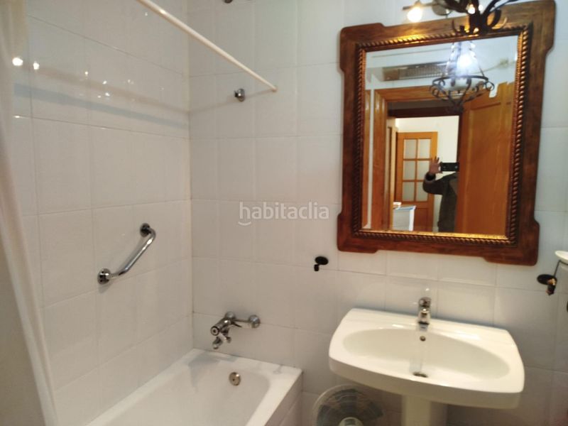Foto de3d1bef-dfd1-478a-a433-e9b6e7d6e220. Pis a Adra