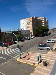 Rent Flat in Adra. Bonito piso en alquiler larga temporada