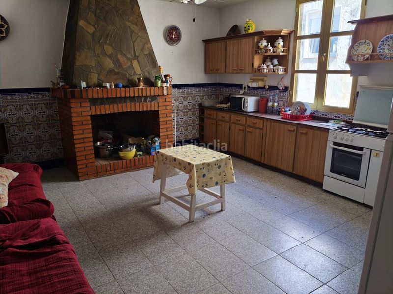 Foto f686791f-be8c-4527-834c-ce918412e0c3. Casa amb aparcament a Adra