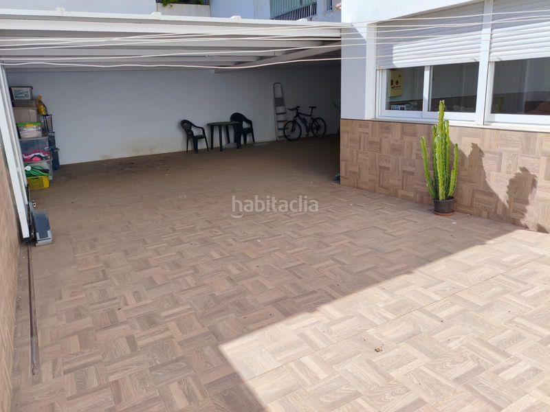 Foto 8e341a13-d239-4bec-8d0d-676f813506f7. Casa amb aparcament a Adra