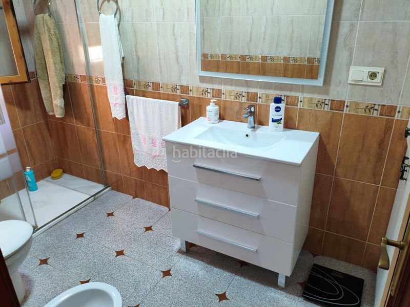 Foto 428f87d7-dc9d-4f18-8b7a-3fa57f96736f. Casa amb aparcament a Adra