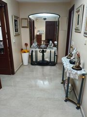 Etagenwohnung in Adra. Gran piso en el paseo marítimo de adra