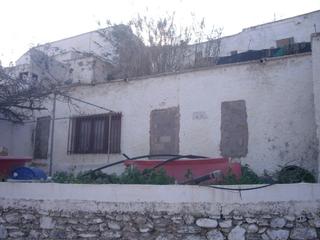 Casa a Adra. Casa a la venta en la alqueria para reformar