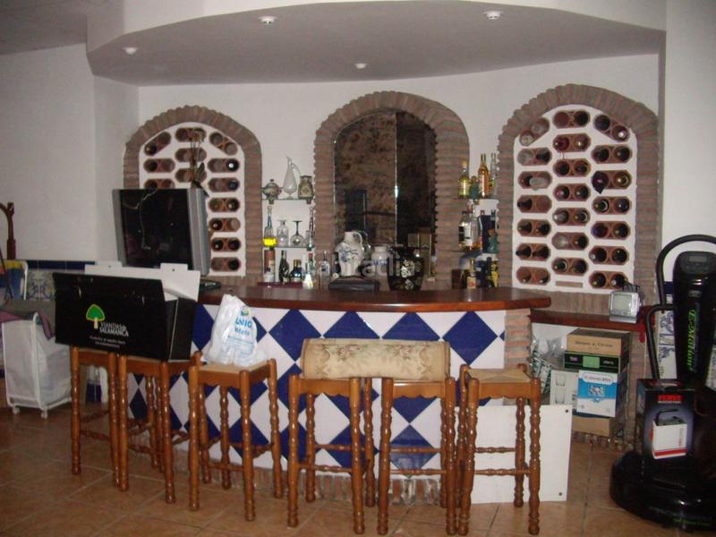 Foto ba2290fe-f94d-46bc-b932-cb4a9b16617b. Chalet avec parking dans Adra