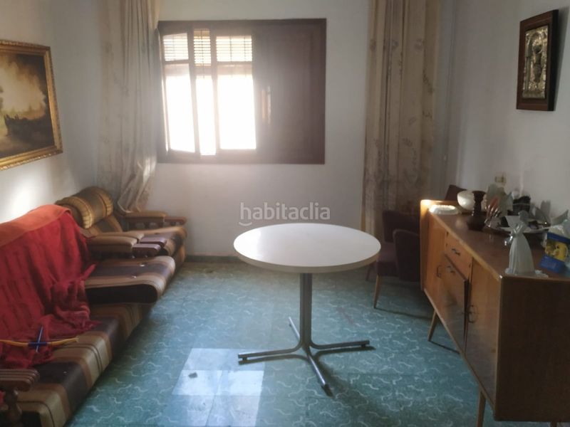 Foto f4f7839f-27ae-470b-9aaa-316fb029ad20. Casa amb aparcament a Adra