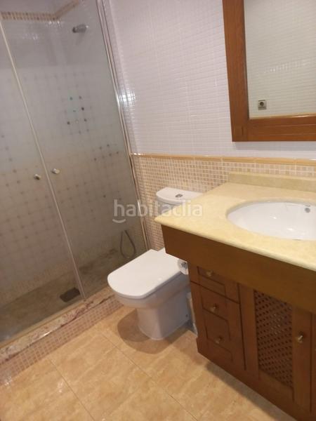 Foto b4cf96a8-49a8-4d35-a493-ac87abb49192. Casa gran casa céntrica muy nueva y cuidada en Adra