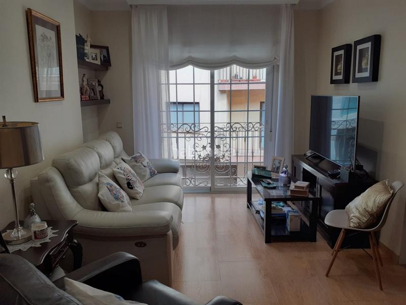 Foto 1b4536c0-12ff-4638-b6c4-14d3b0254510. Piso magnifico piso centrico seminuevo en venta en Adra