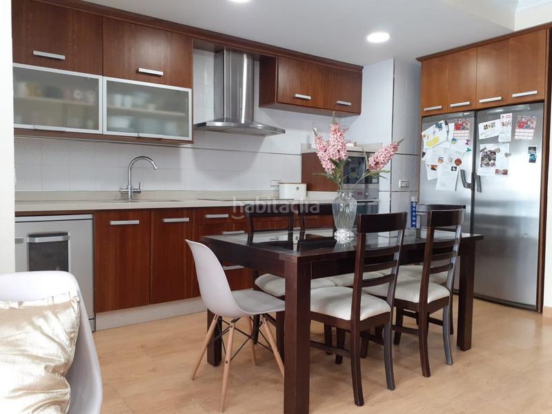 Foto 821a5ee4-f4eb-4096-913f-4b6f844f09c9. Piso magnifico piso centrico seminuevo en venta en Adra