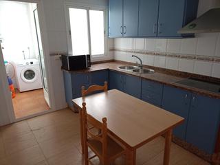 Pis a Adra. Ocasión! gran piso con garaje en venta en adra