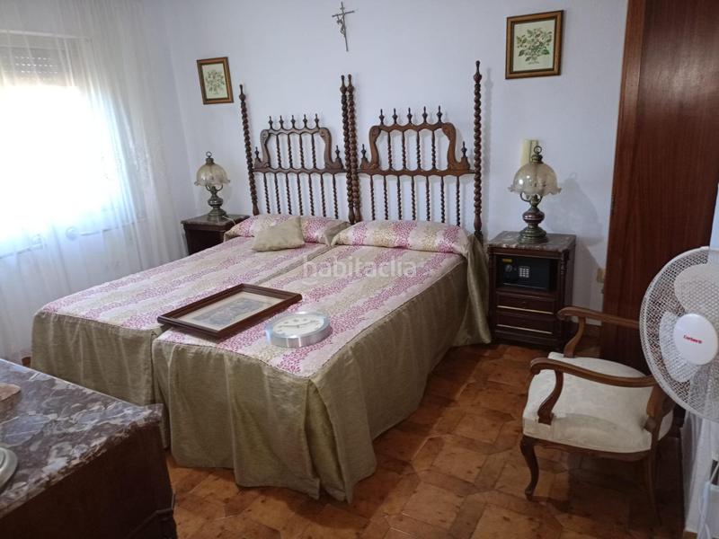 Foto dc503d6b-c0c2-463e-9773-c9c23ae83f03. Piso  en venta en paseo marítimo en Adra