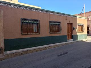 Maison à Adra. Gran casa en planta en venta en la curva adra