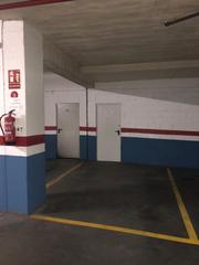 Location Parking voiture à Huerta de la Reina - Trassierra. Plaza de garaje en alquiler en avenida vía augusta
