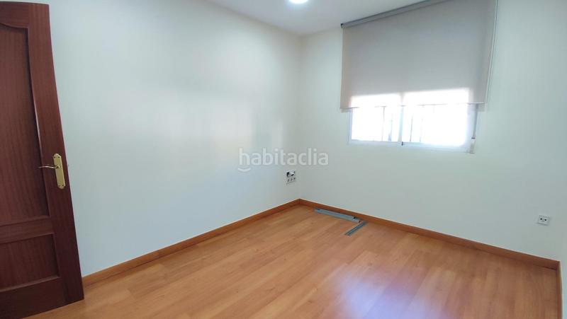 Foto aab8e385-2d9a-4c6d-9de3-60d4643cfa96. Local comercial en plaza moreno 5 local comercial en ollerias en Córdoba