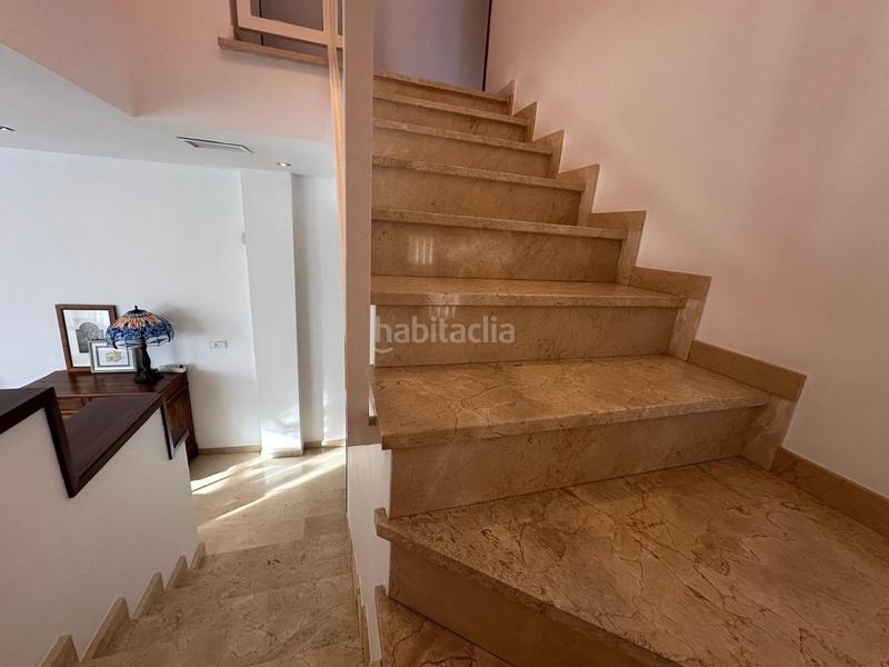 Foto c2ca7f0e-1d56-4b5d-bbc5-e0ec12956991. Piso duplex con lic turistica a cinco minutos de la mezquita en Córdoba