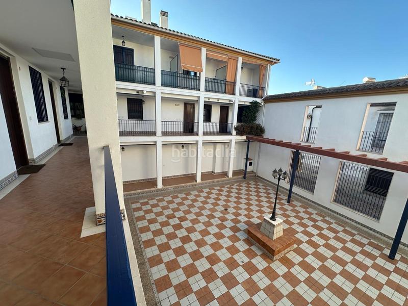Foto c697a21f-6753-4952-9b77-cd5a3c43d30e. Piso duplex con lic turistica a cinco minutos de la mezquita en Córdoba