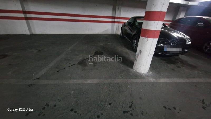 Foto dd9214a9-b027-4a5b-b28b-e582b7f2eedd. Parking coche cochera con trastero en el Centro en Córdoba