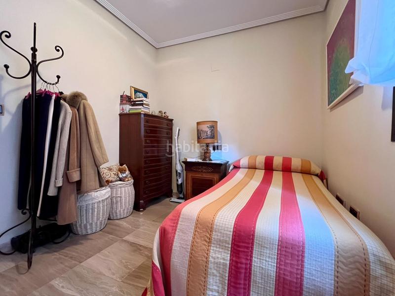 Foto 77417e7e-a5ca-44ed-88d9-1dbf54261ba2. Pis amb calefacció aparcament piscina a Tablero Bajo - Arruzafilla Córdoba